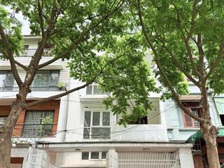 Bán gấp liền kề cầu giấy giá 264tr/m2. tiện ở làm vp, trung tâm giáo dục, spa, phòng khám