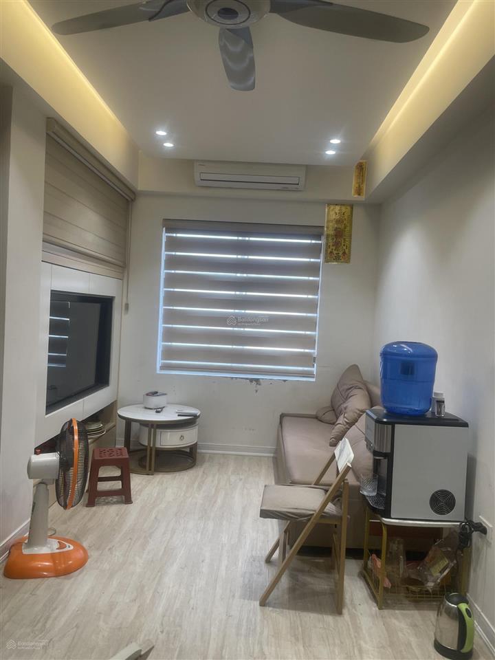 Bán căn hộ chung cư 2pn đường giải phóng gần ngã tư sở  nhà đẹp ở ngay. giá 4.39 tỷ