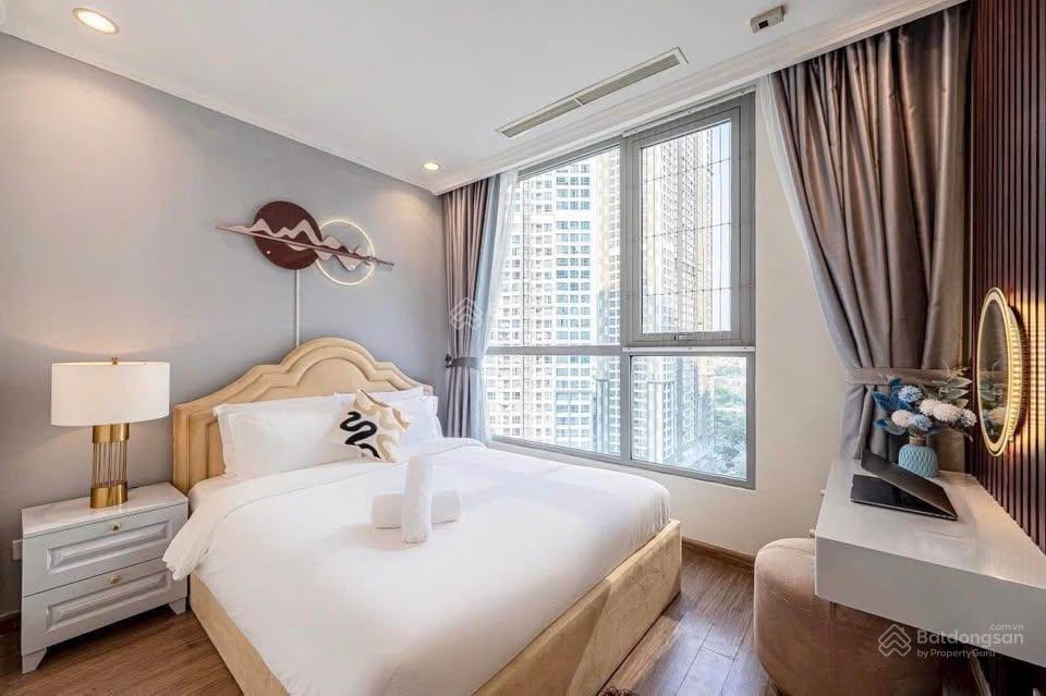 Chính chủ bán ch 50m2 2 tỷ (2pn) shr,full nt,dọn ở,vay 90% ,thuê 12tr nguyễn bỉnh kiêm 0794 818 ***