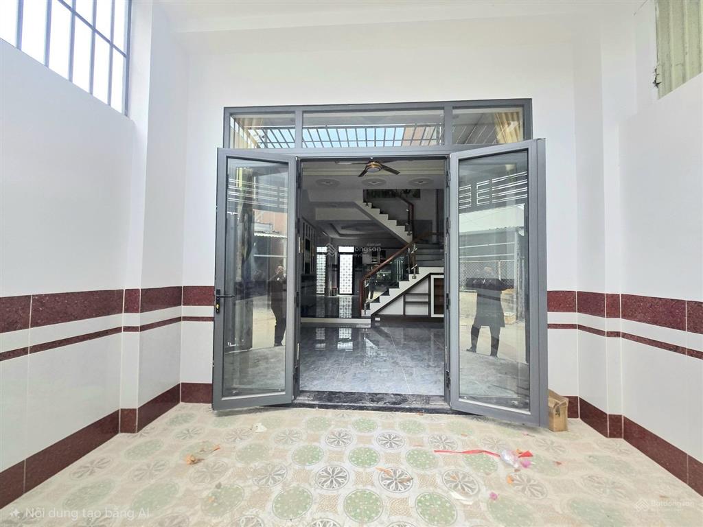 Nhà mới 4 tầng bên cạnh đại học tài chính market lã xuân oai chỉ 6.x tỷ