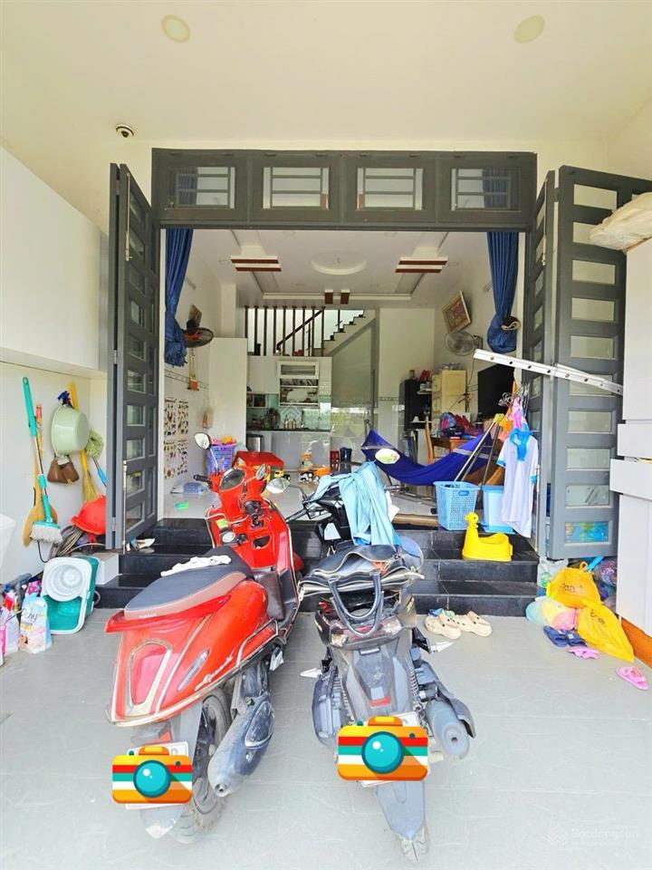 Nhà phố 55m 2 tầng ngang 4,6m gần khu đô thị đông tăng long, sổ riêng hoàn công đủ 3,35 tỷ