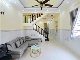 Nhà phố 99m  2 tầng ô tô vào nhà  long trường diện tích 99m² (ngang 4.4m) 5,6 tỷ 3 phòng ngủ