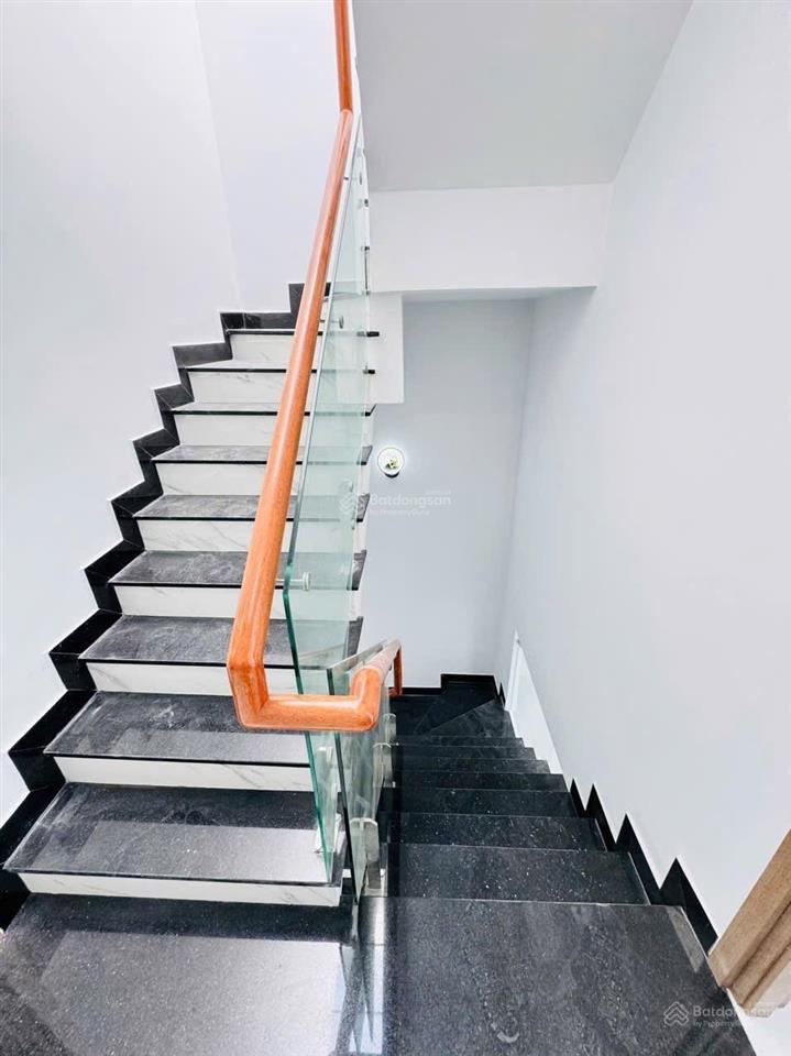 Nhà phố kdc nam khang nguyễn duy trinh nhà mới đẹp ở ngay 3 pn 4 wc