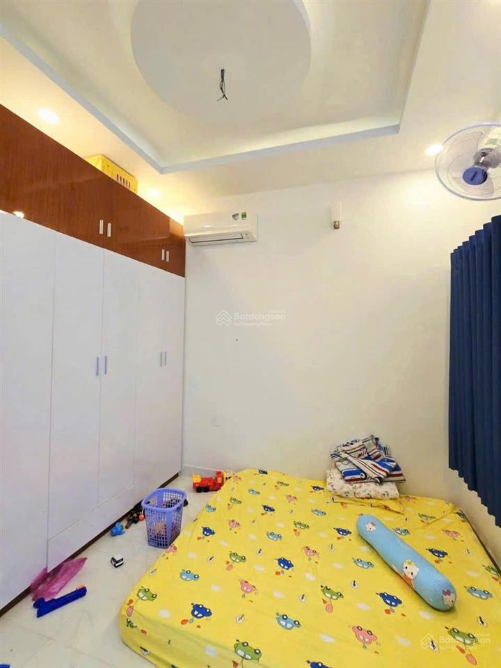 Nhà 1 trệt 1 lầu  1 xẹt đường số lò lu 50m² (cn 46m²)  ngang 4.6m vuông đẹp
