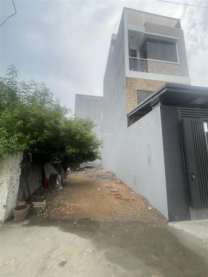 Đất đẹp tăng nhơn phú  đường lã xuân oai  chỉ 20m ra mặt tiền kinh doanh 57m2 5,2 tỷ