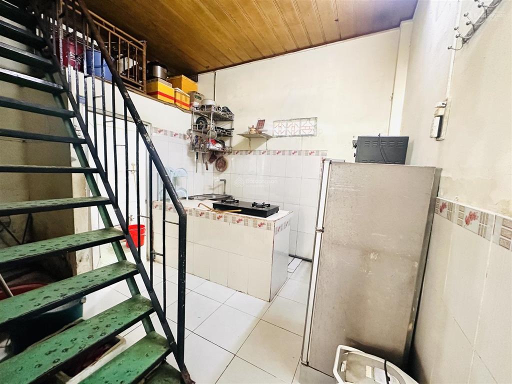 Chỉ 3,5 tỷ có ngay nhà phước bình nay là phường phước long, sổ riêng 33m2
