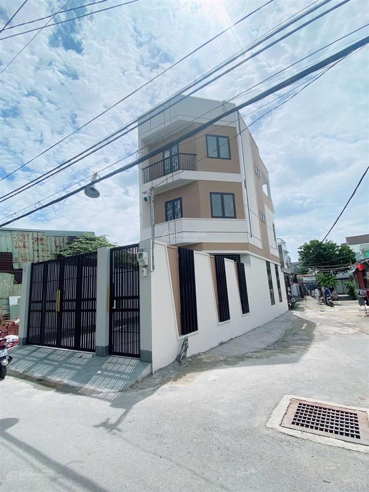 Nhà 2 mặt tiền lô góc, xe hơi ngủ trong sân nhà vừa ở vừa kinh doanh
