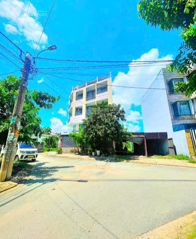 Lô đất đẹp đường 970 phú hữu 80m đường thông xe tránh