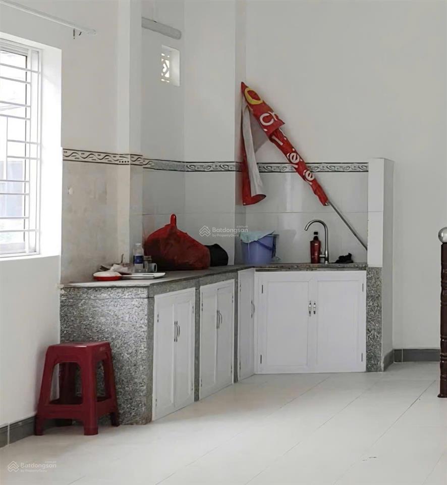 Chỉ 3,9 tỷ sở hữu nhà góc 2 mặt tiền đường xe hơi, dt đất 61m2 sàn 116m2 sổ hồng hoàn công