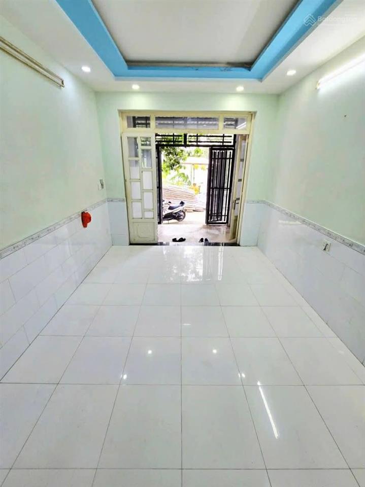 Nhà hẻm xe hơi tránh 6m, hoàn công đủ long trường chỉ 4,99 tỷ thương lượng