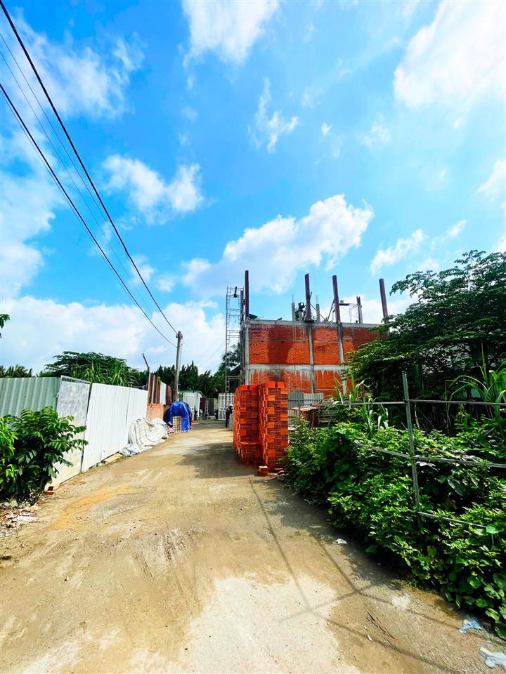 Đất 80m2 full thổ cư long trường ngang 7m hiếm chỉ 3,8 tỷ