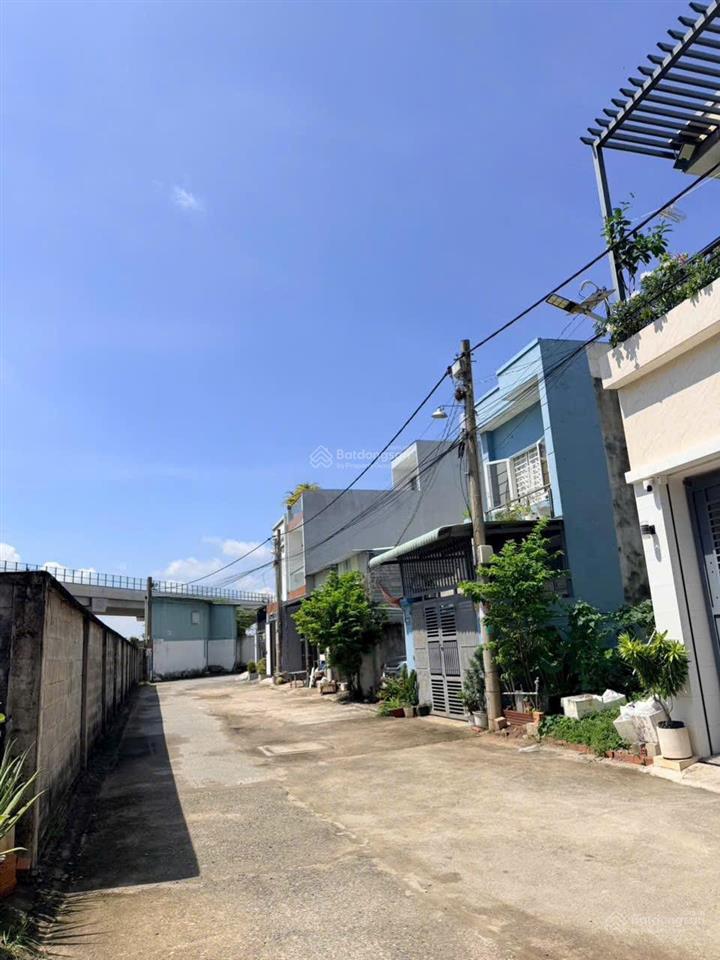 Đất nguyễn duy trinh xe hơi tránh nhau 3,5 tỷ ngang 4,4m, xây cao tầng