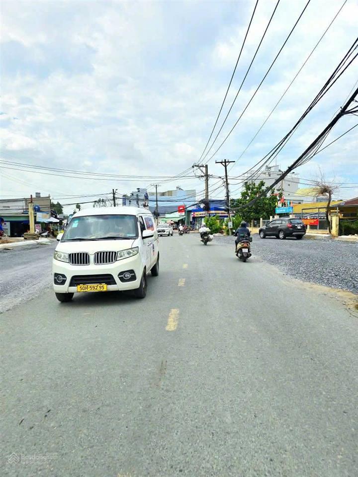 3,45 tỷ 55m đất mặt trục lã xuân oai đã quy hoạch mở rộng 30m, 6 làn xe!
