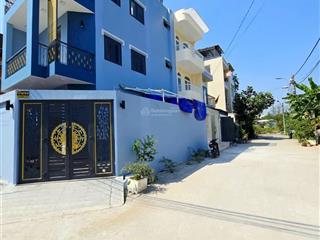 Nhà 2 tầng long trường 50m ô tô 9m 4,1 tỷ, sổ riêng hoàn công đủ