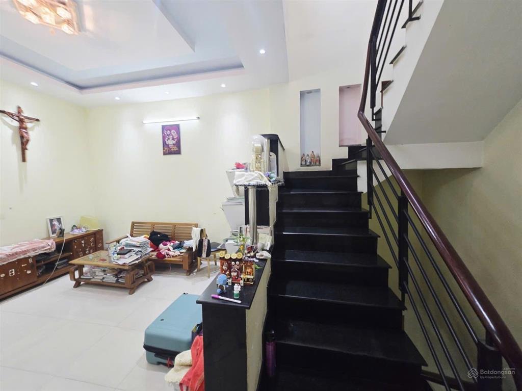 Nhà mặt tiền kinh doanh trần thị điệu, phường phước long b