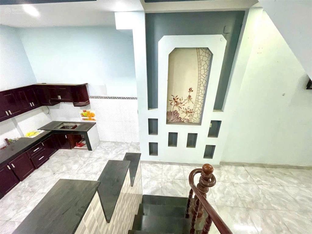 Quá rẻ nhà 3 tầng giáp quận 2 | 80m² đất ngang 5m xe hơi ngủ trong sân
