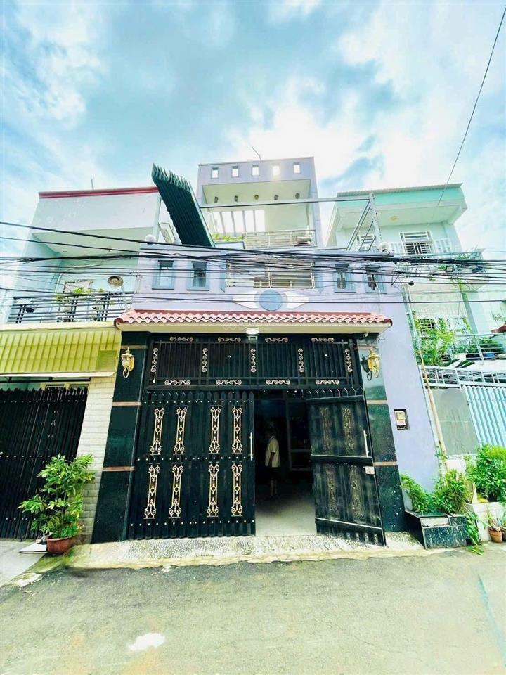 Quá rẻ nhà 3 tầng giáp quận 2 | 80m² đất ngang 5m xe hơi ngủ trong sân