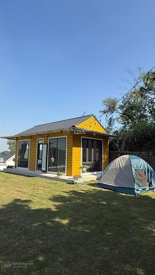 Cần sang nhượng khu nghỉ dưỡng đang kinh doanh tốt view đẹp, doanh thu ổn định