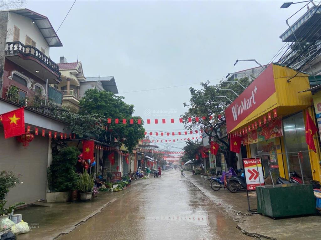 Chính chủ gửi bán lô đất trục chính kinh doanh 
vị trí chợ cá, xuân mai, 100m2 full thổ