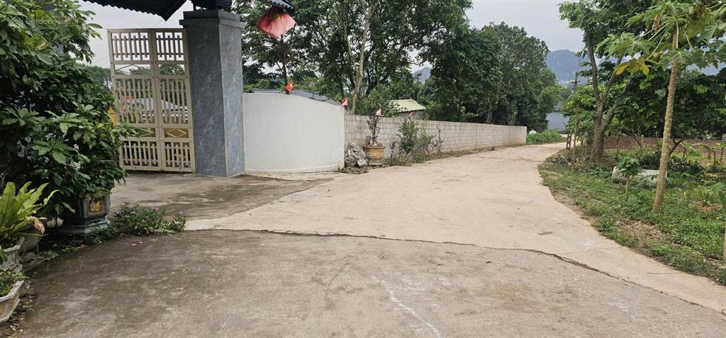 Bán đất lô góc tại đồng xương, lương sơn, hòa bình cũ, nay thuộc phú thọ. dt 1.474 m2, thổ cư 200m