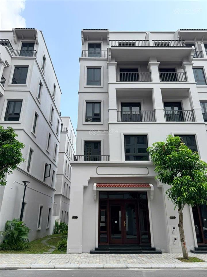 Cần bán liền kề xẻ khe vđ5  90m2  hướng đông nam  26 tỷ bao phí  sát tmdv, gần chung cư