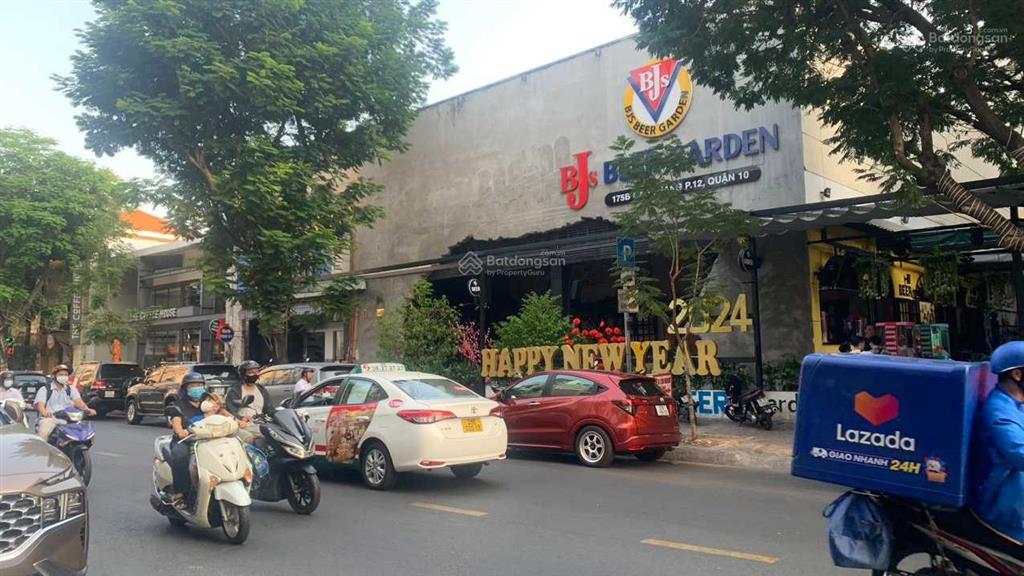 Cho thuê nhà mặt tiền 175b cao thắng, quận 10, dtsd 1200m2, giá 300 triệu/th,  0909 997 ***