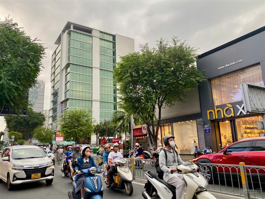 Building 10m mặt tiền hai bà trưng 1000m2  ngay công viên lê văn tám