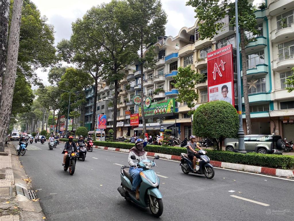 Tòa nhà 2000m2 ngay chợ an đông, bệnh viện nguyễn tri phương cần tìm đối tác thuê mới