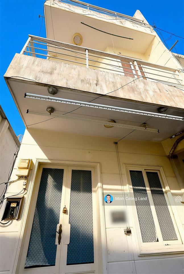 Bán nhà tú mỡ, gò vấp, gần chợ gò vấp, 3.9x12m cn 39m2, 3 tầng btct 4pn, gần mt, chỉ 3.3tỷ