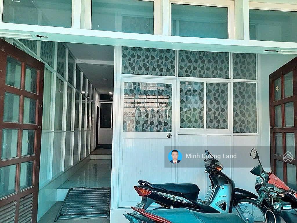 Bán chdv đang thuê khoán 30tr/th, nguyễn gia trí, bình thạnh, 6x18m, hxh 10m, 4 tầng 8pn, chỉ 23tỷ