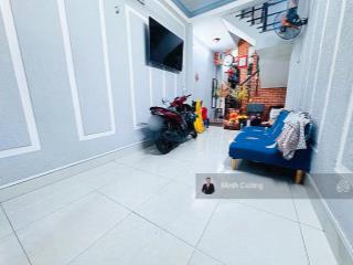 Bán nhà nguyễn văn nghi, ngay chợ gò vấp, 38m2, 3 tầng 4pn, cách mt 30m, 0 quy hoạch, 6.6tỷ tl