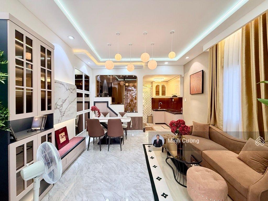 Bán nhà huỳnh văn bánh, phú nhuận, sát quận 3, 28m2, 3 tầng 3pn, hẻm xe hơi thông, chỉ 5.99tỷ tl