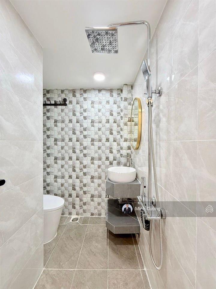 Bán nhà huỳnh văn bánh, phú nhuận, sát quận 3, 28m2, 3 tầng 3pn, hẻm xe hơi thông, chỉ 5.99tỷ tl