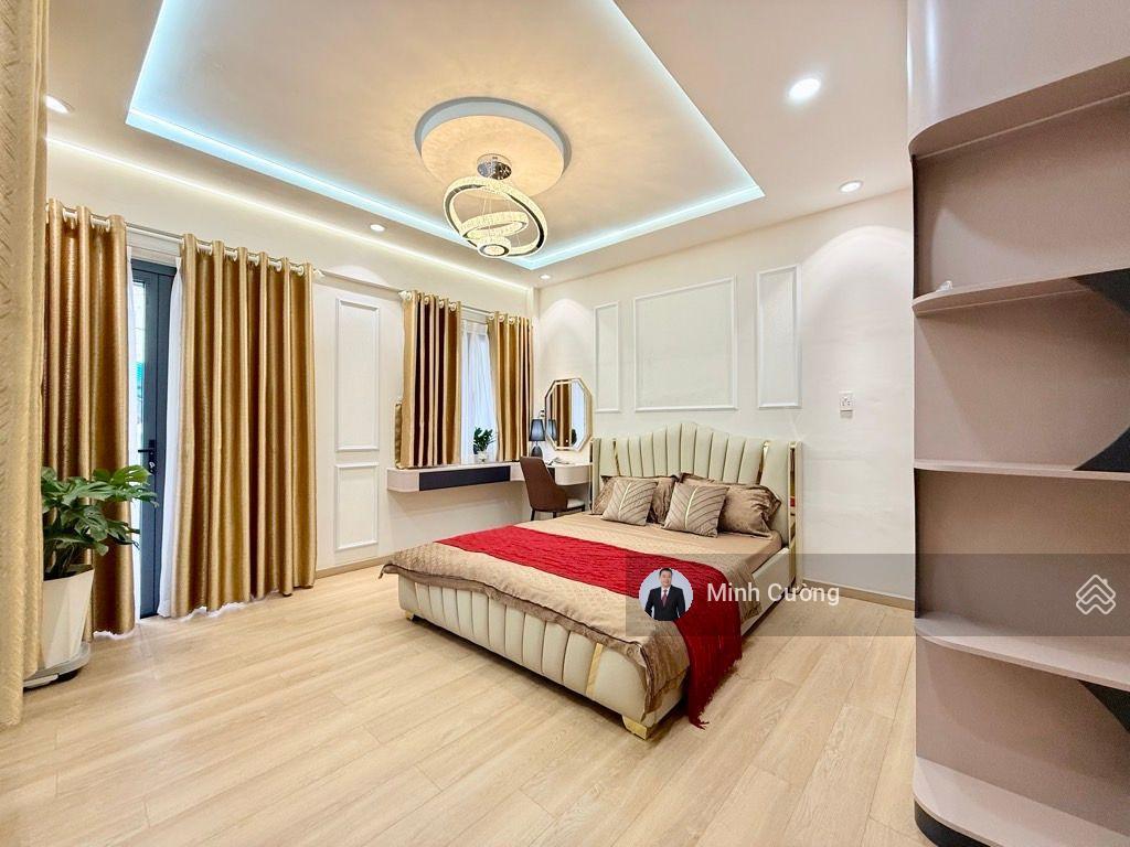 Bán nhà huỳnh văn bánh, phú nhuận, sát quận 3, 28m2, 3 tầng 3pn, hẻm xe hơi thông, chỉ 5.99tỷ tl