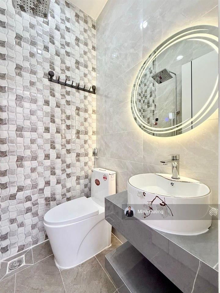 Bán nhà huỳnh văn bánh, phú nhuận, sát quận 3, 28m2, 3 tầng 3pn, hẻm xe hơi thông, chỉ 5.99tỷ tl