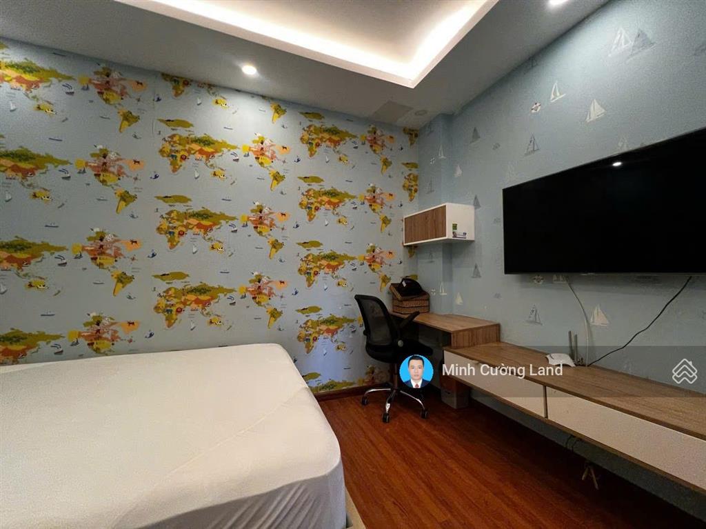 Bán nhà nguyễn xí, bình thạnh, 4x12m vuông vức, hxh 5m thông, 3 tầng btct 3pn, 0 lộ giới, 8.5tỷ tl