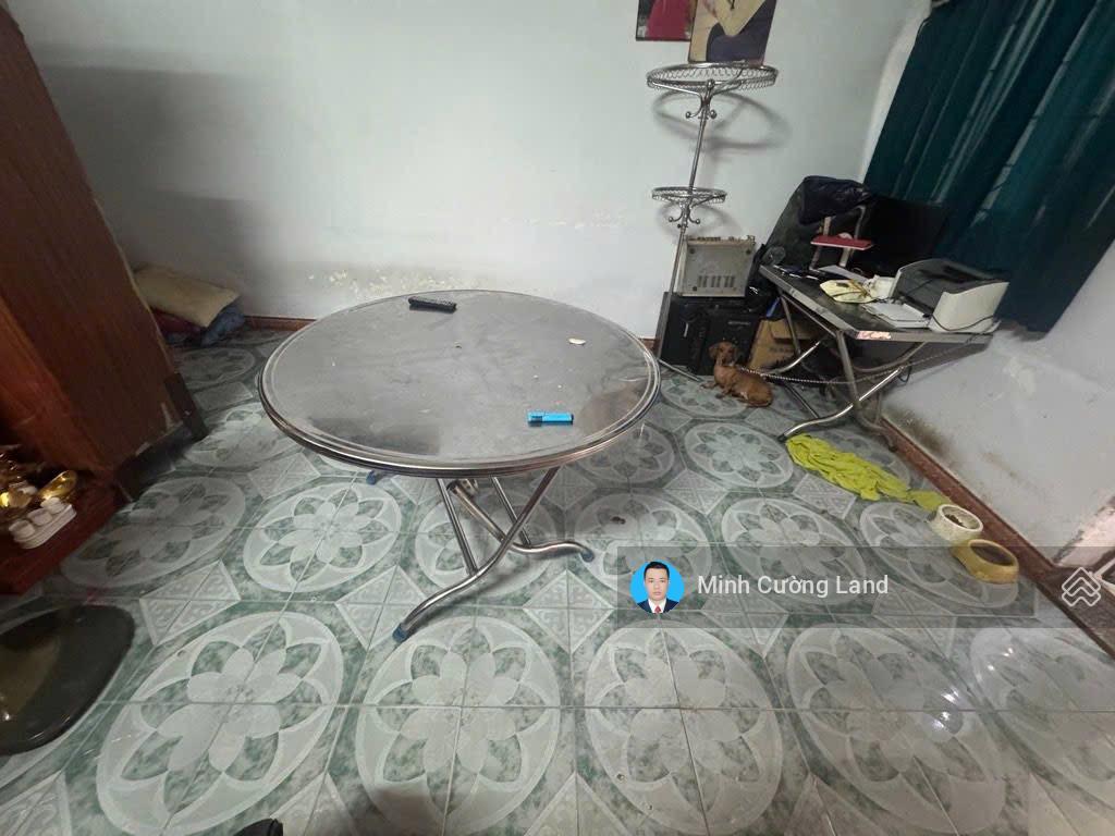 Bán nhà cấp 4, trần quốc tuấn p1 gò vấp, cạnh emart, 43m2 nở hậu 5.5m, hẻm 4m sát mt, chỉ 3.4tỷ tl