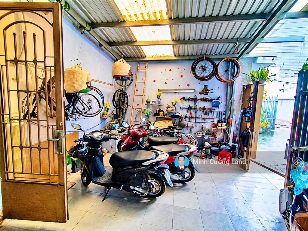 Chính chủ 1 đời bán nhà hoàng hoa thám, 90m2, 3 tầng btct 6pn, hẻm xe hơi, 0 quy hoạch, 9.88tỷ tl