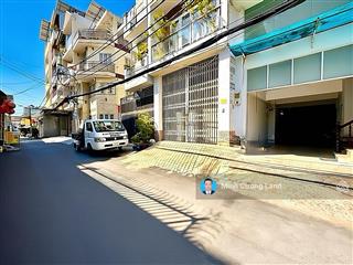 Bán nhà cạnh khu vip d2, bình thạnh, 4x10m vuông vức, hxh 5m sát mt, 3 tầng btct 3pn, chỉ 7.6tỷ tl