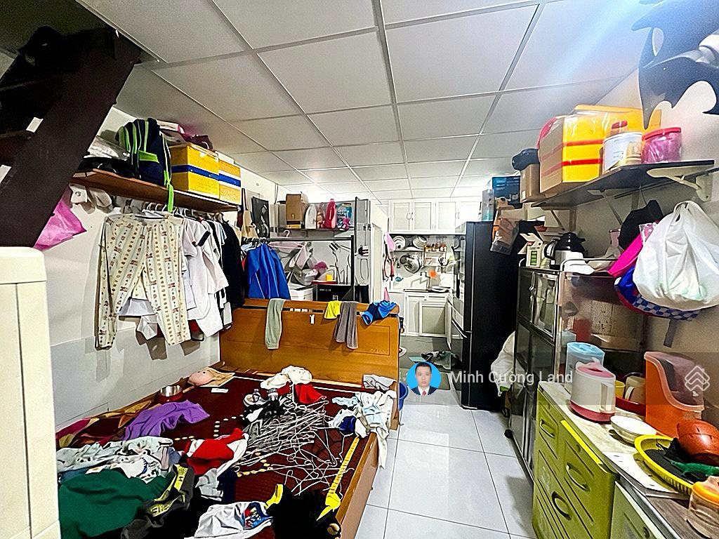 Bán nhà âu cơ, sát chợ trần văn quang, 37m2, 2 tầng btct, cách hẻm xe hơi 15m, cho thuê 6tr/tháng