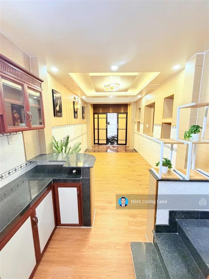 Bán nhà khu vip phố ẩm thực phan xích long, 34m2, 5 tầng btct 4pn, hẻm 3m thông sát mặt tiền