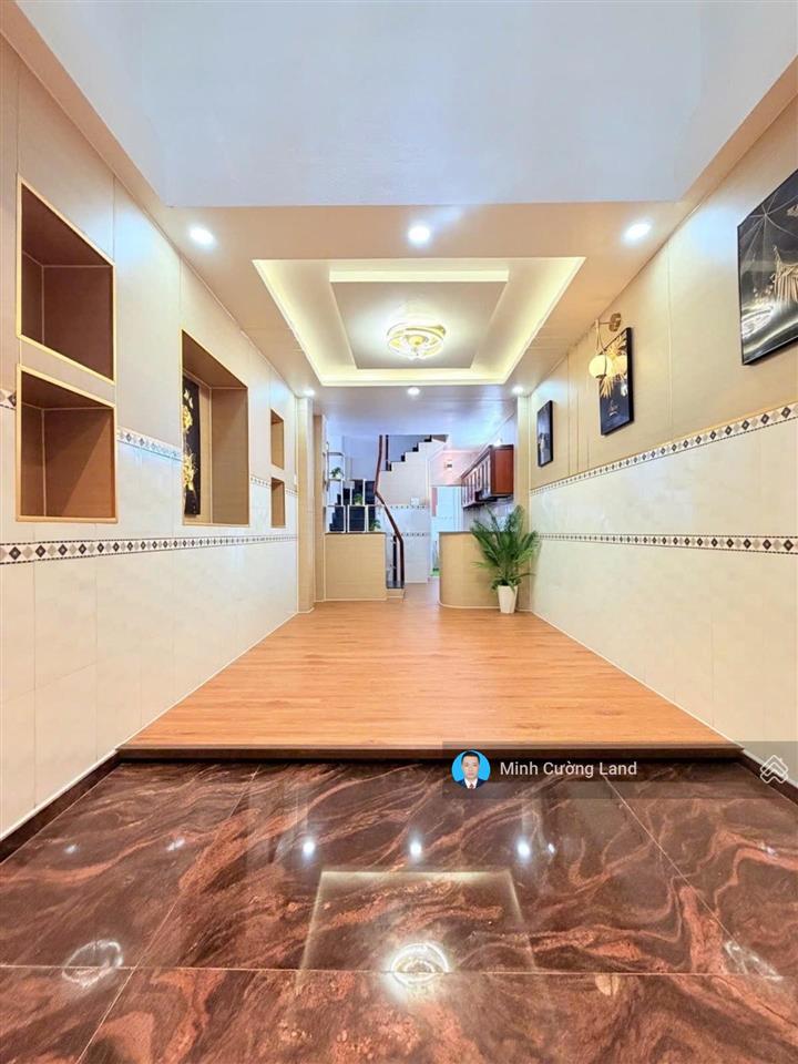 Bán nhà khu vip phố ẩm thực phan xích long, 34m2, 5 tầng btct 4pn, hẻm 3m thông sát mặt tiền