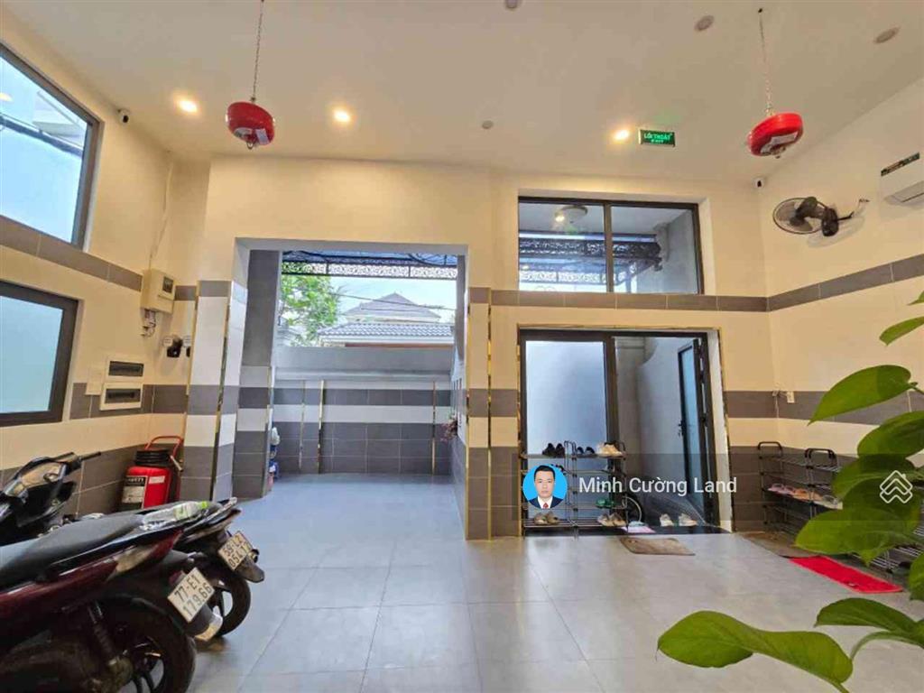 Siêu phẩm dòng tiền 125 triệu/tháng, lê quang định, 7.3x15m, hxh 5m thông , 4 tầng thang máy 15chdv