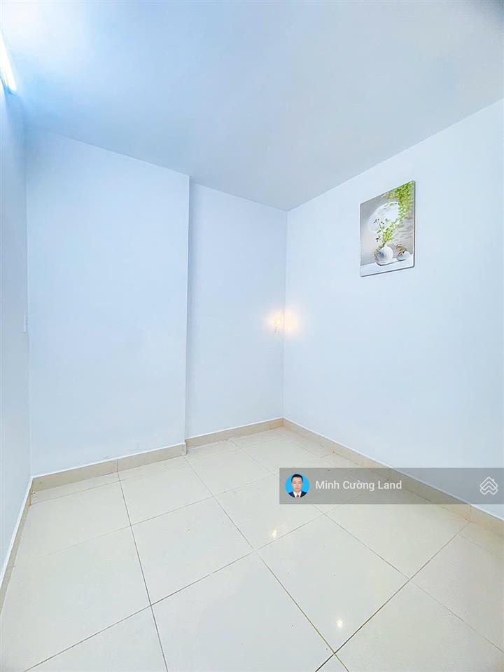 Bán nhà cấp 4 có 2pn, phạm văn đồng, ngay cv gia định, 46m2, sát mặt tiền, chỉ 3.45tỷ tl