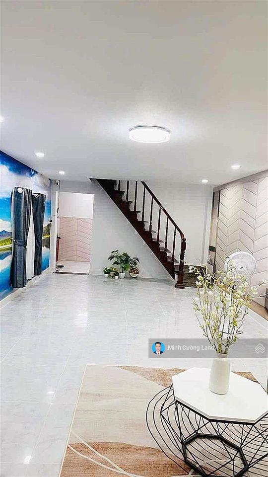 Bán nhà đẹp nguyễn xí, sát phạm văn đồng, 5.2x15m, 2 tầng 3pn, cách 1 căn ra mặt tiền, chỉ 9.3tỷ tl