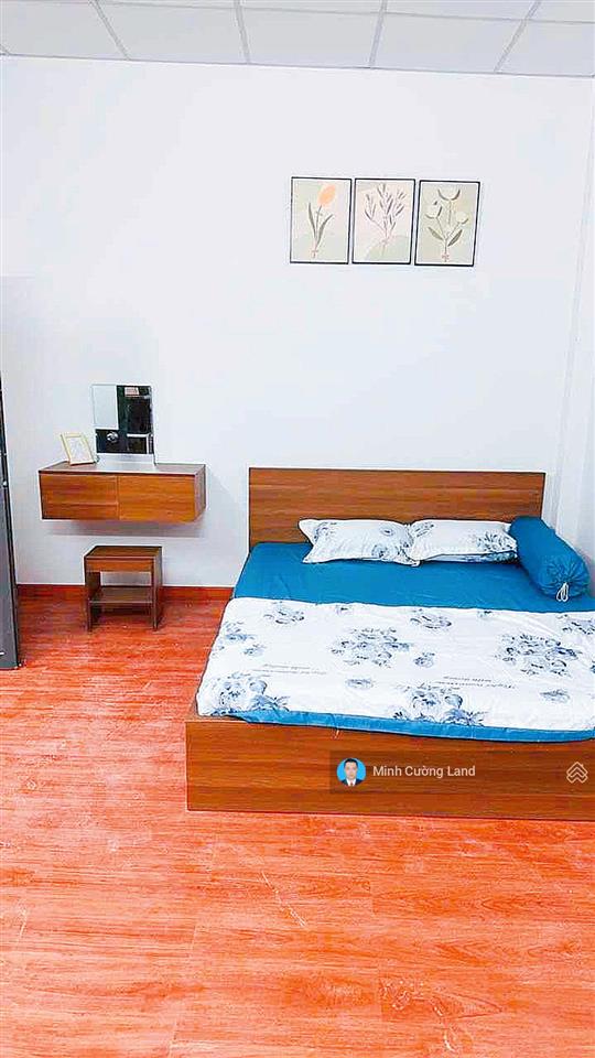 Bán nhà đẹp nguyễn xí, sát phạm văn đồng, 5.2x15m, 2 tầng 3pn, cách 1 căn ra mặt tiền, chỉ 9.3tỷ tl
