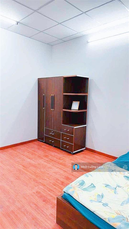 Bán nhà đẹp nguyễn xí, sát phạm văn đồng, 5.2x15m, 2 tầng 3pn, cách 1 căn ra mặt tiền, chỉ 9.3tỷ tl