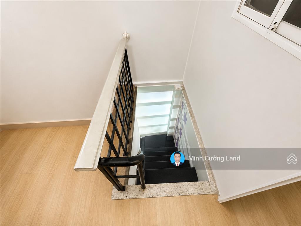 Bán nhà vạn kiếp, ngay sát phan xích long, dtsd 68m2, 4 tầng btct 3pn, hẻm 3m sát mt, chỉ 4.2tỷ tl