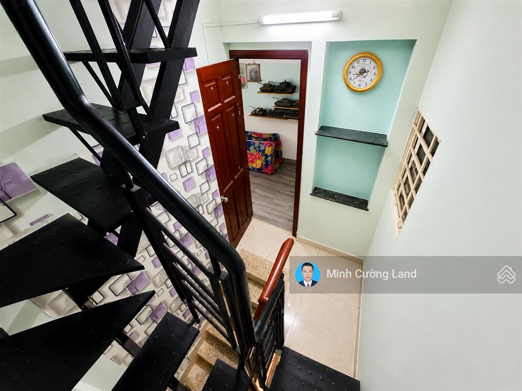 Bán nhà vạn kiếp, ngay sát phan xích long, dtsd 68m2, 4 tầng btct 3pn, hẻm 3m sát mt, chỉ 4.2tỷ tl