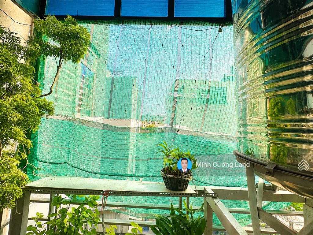 Bán nhà vạn kiếp, ngay sát phan xích long, dtsd 68m2, 4 tầng btct 3pn, hẻm 3m sát mt, chỉ 4.2tỷ tl